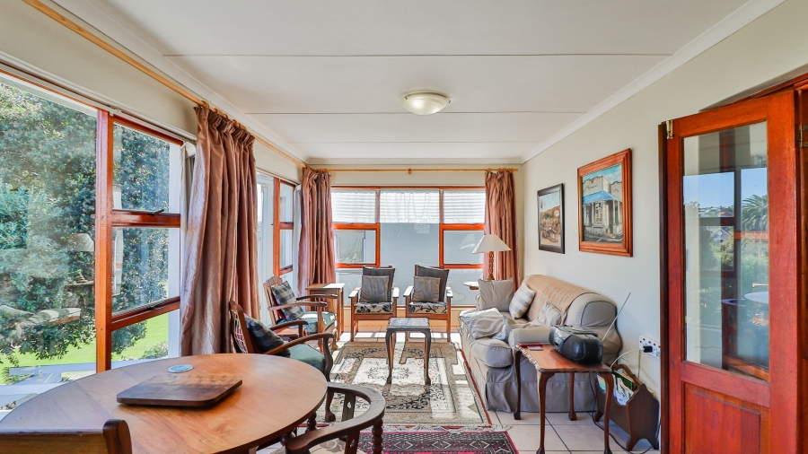 4 Bedroom Property for Sale in Stilbaai Oos Western Cape